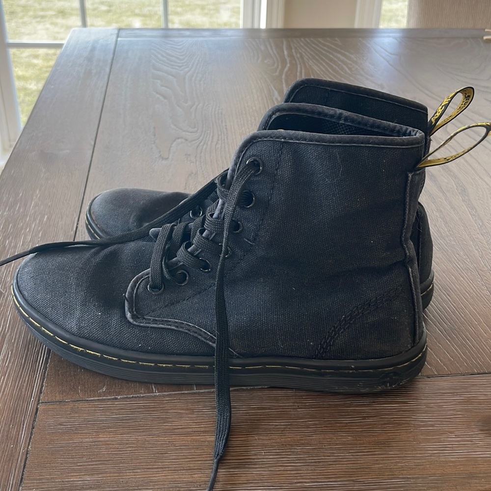 Mini doc martens